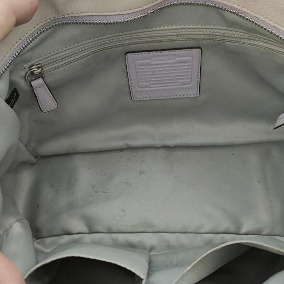 COACH GALLERY Signature C Stitch Patent Leather Zippered TOTE Shoulder Bag Cream - Picture 7 of 11